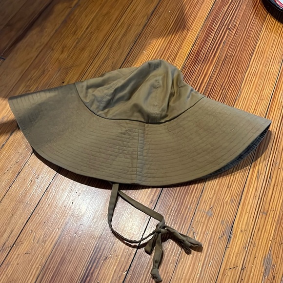 BAGGU Accessories - Baggu floppy hat
